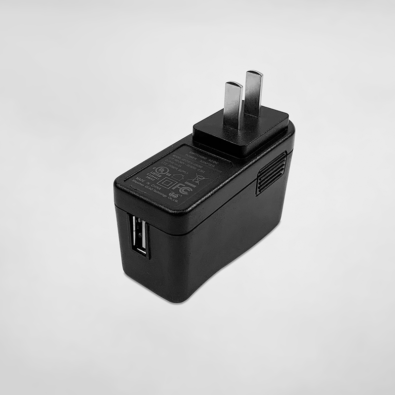 安全為先，性能卓越：電源適配器全面解析